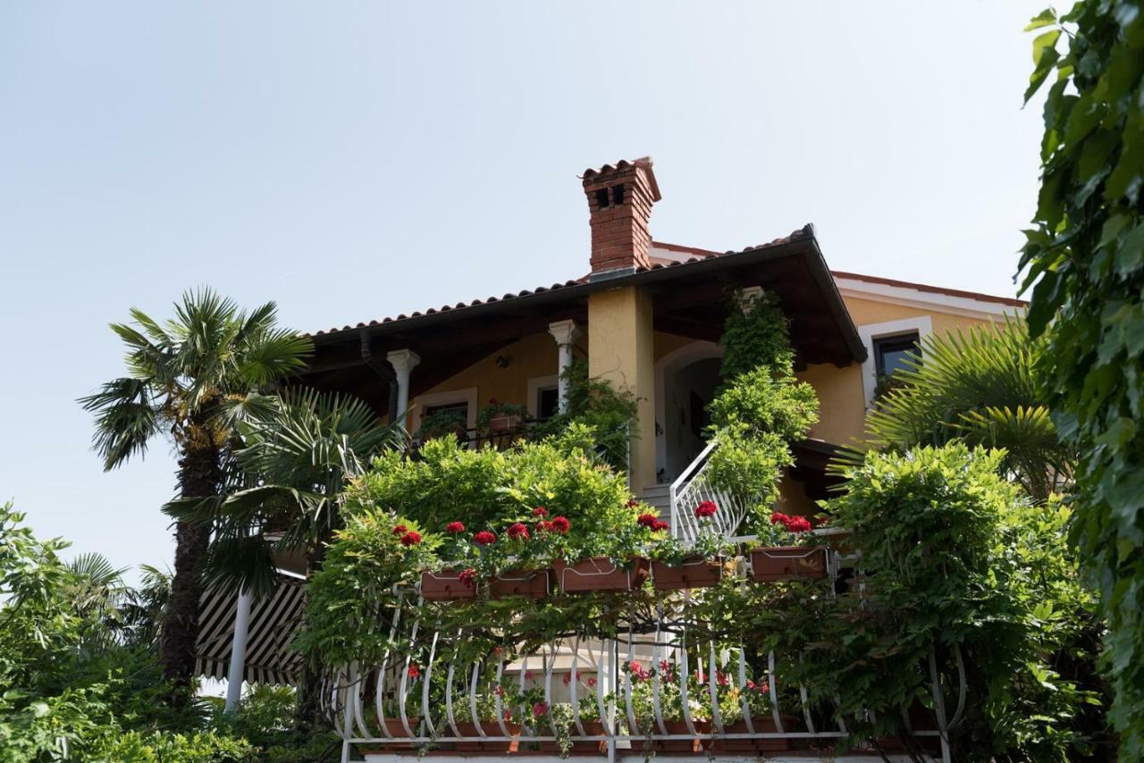 לובראן Apartments Villa Zara מראה חיצוני תמונה