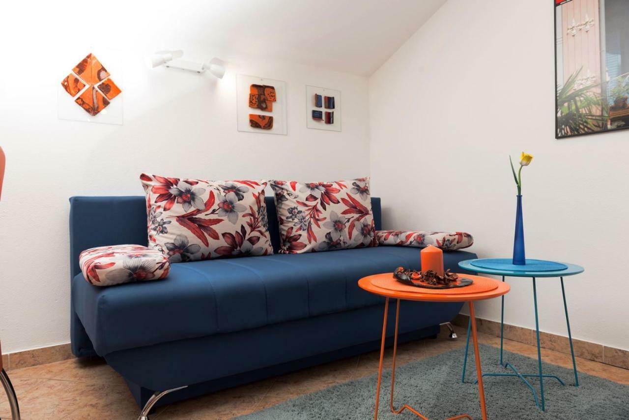 לובראן Apartments Villa Zara מראה חיצוני תמונה